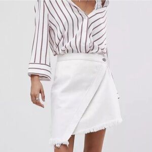 One x one teaspoon white denim mini skirt sz 25